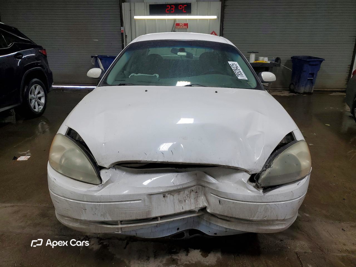 Ford Taurus 2003