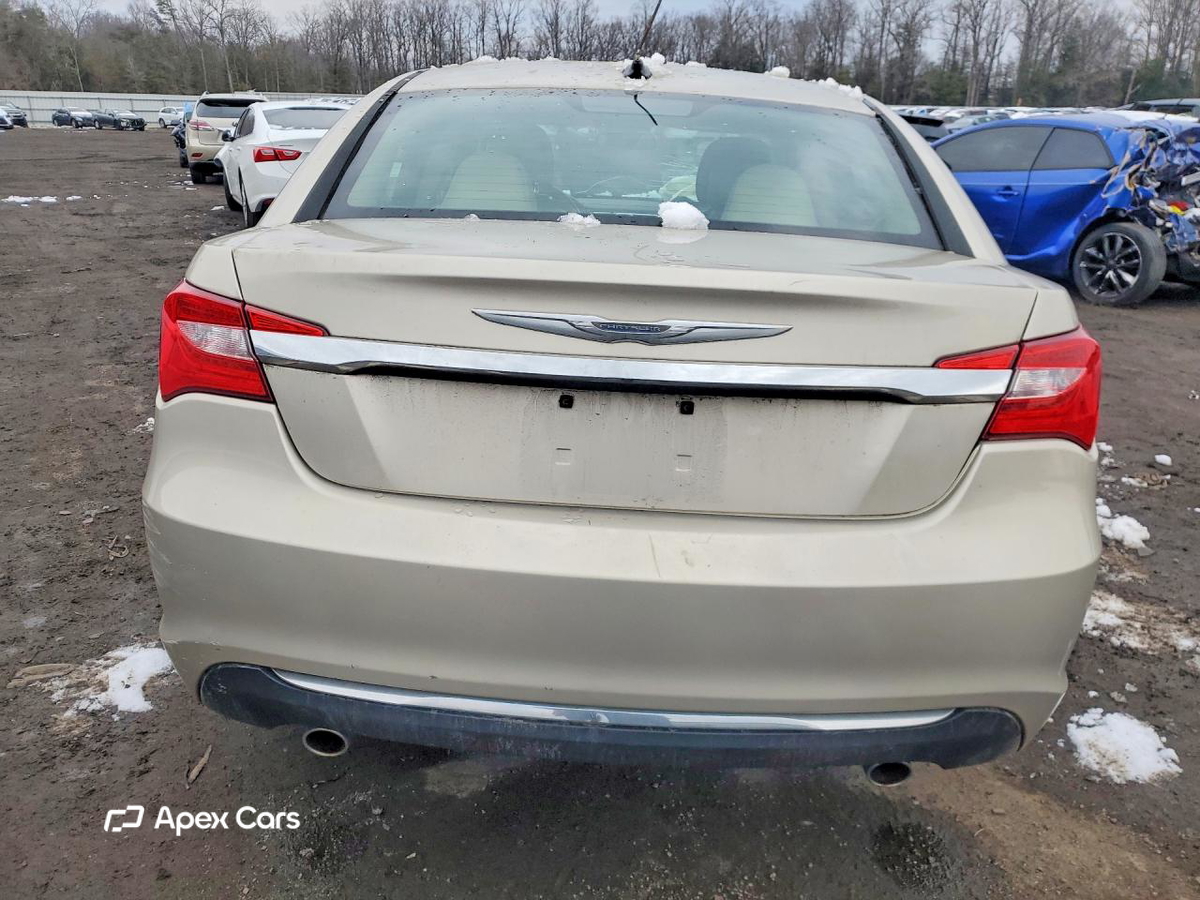 Chrysler 200 2013