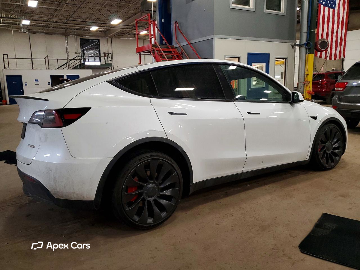 Tesla Model Y 2023