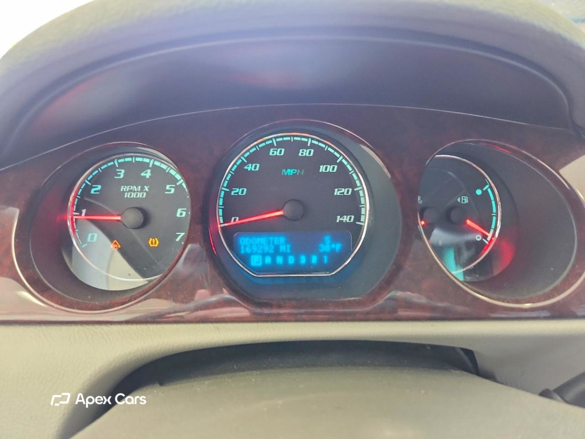 Buick Lucerne 2010