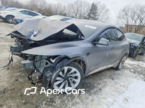 Tesla Model Y 2026 - Zdjęcie 1 z 12