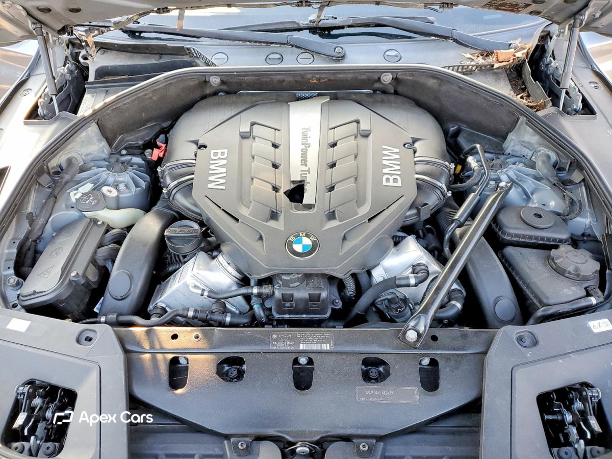 BMW Series 5 2011