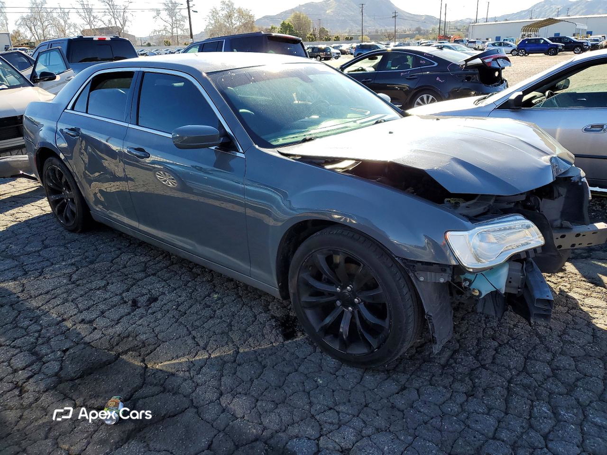 Chrysler 300 2018
