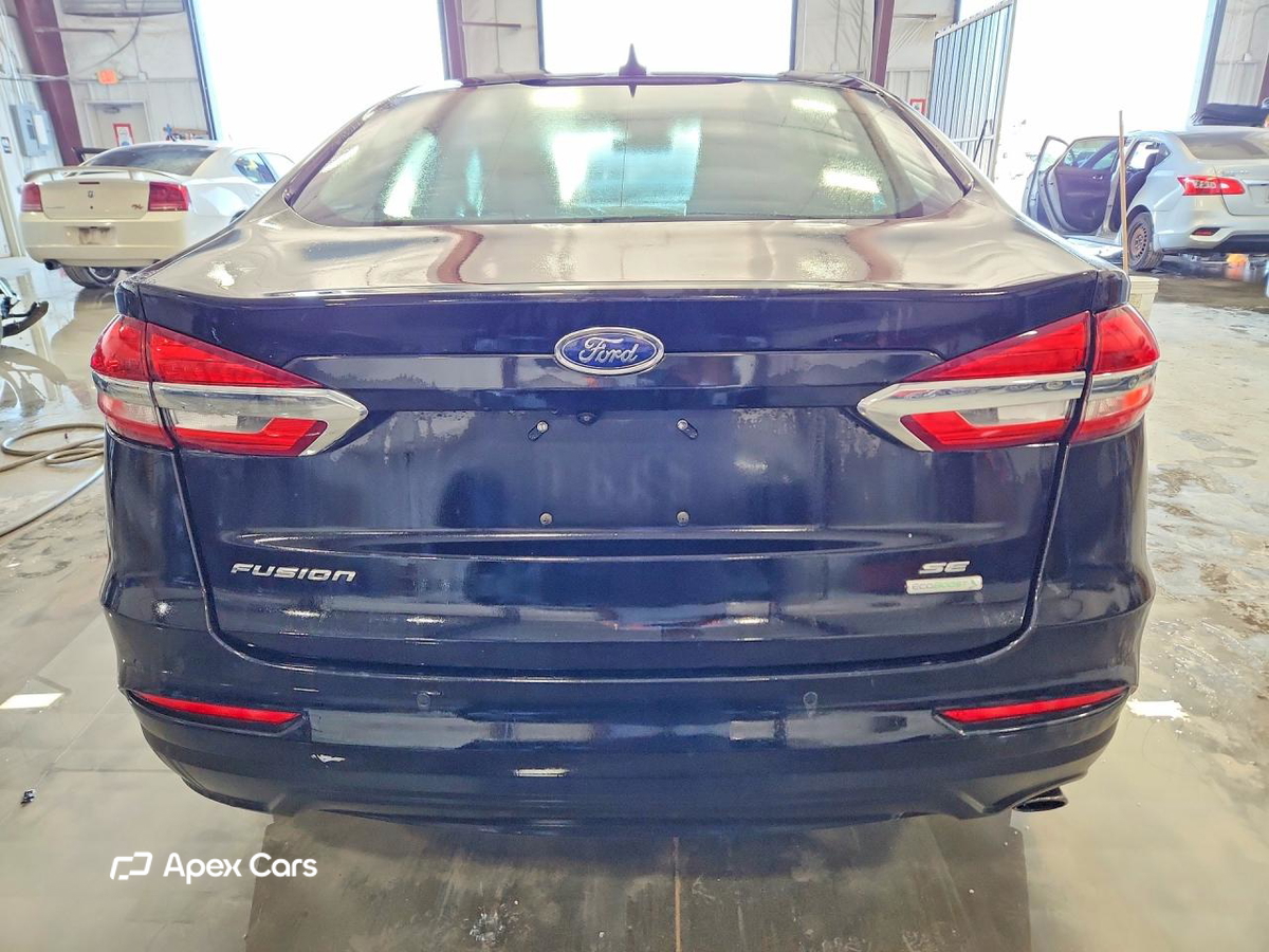 Ford Fusion 2020
