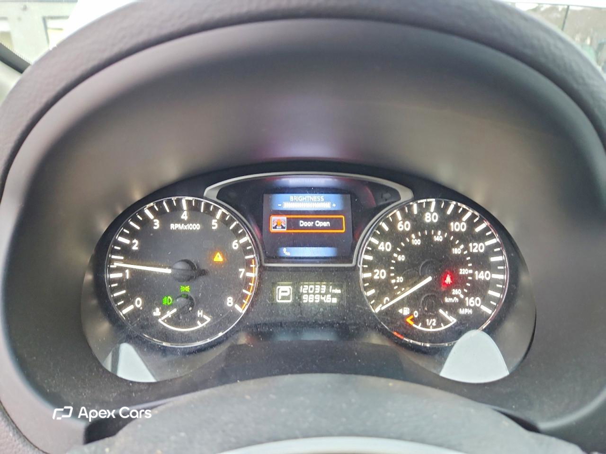 Nissan Altima 2015