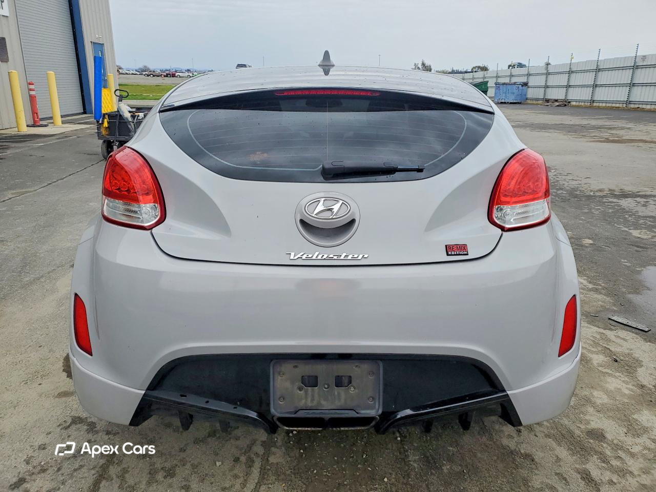 Hyundai Veloster 2013
