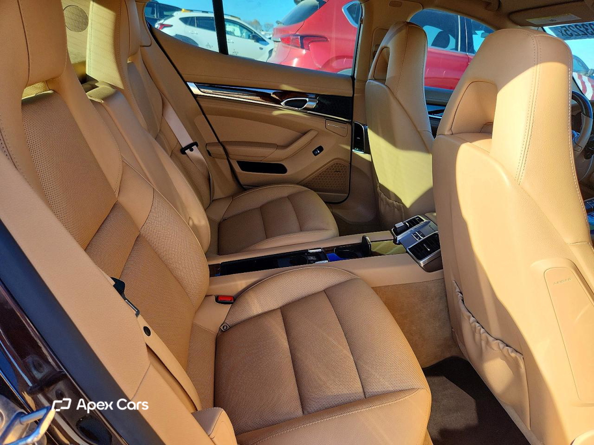 Porsche Panamera 2014