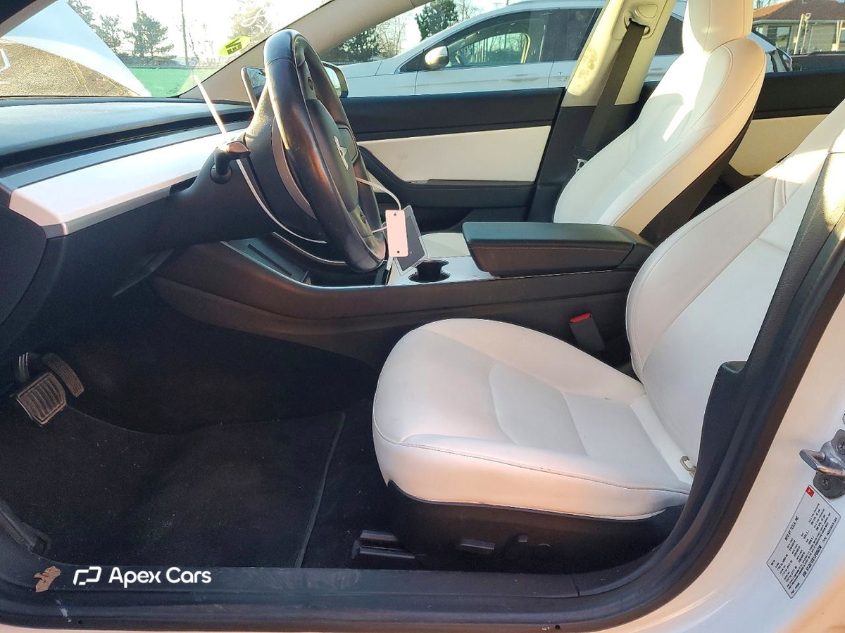 Tesla Model 3 2018