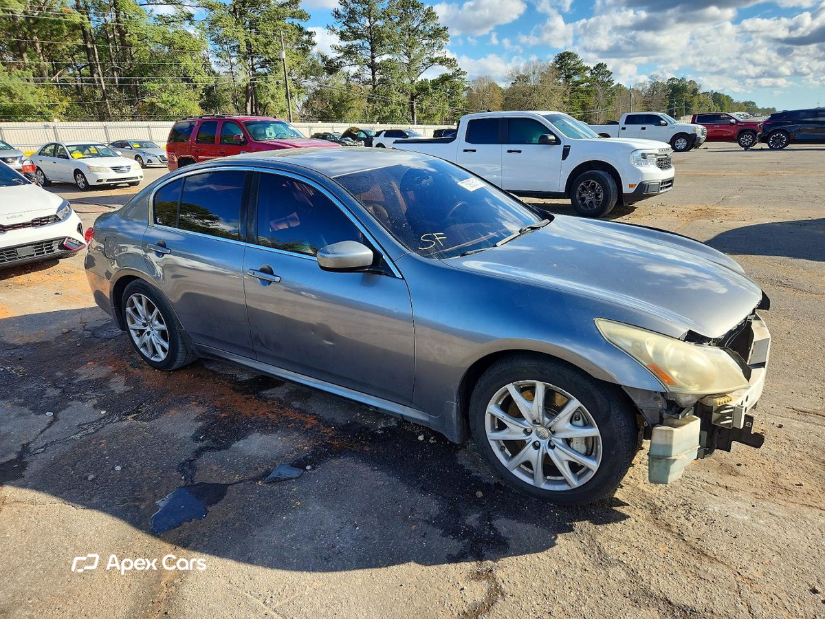 Infiniti G 2012