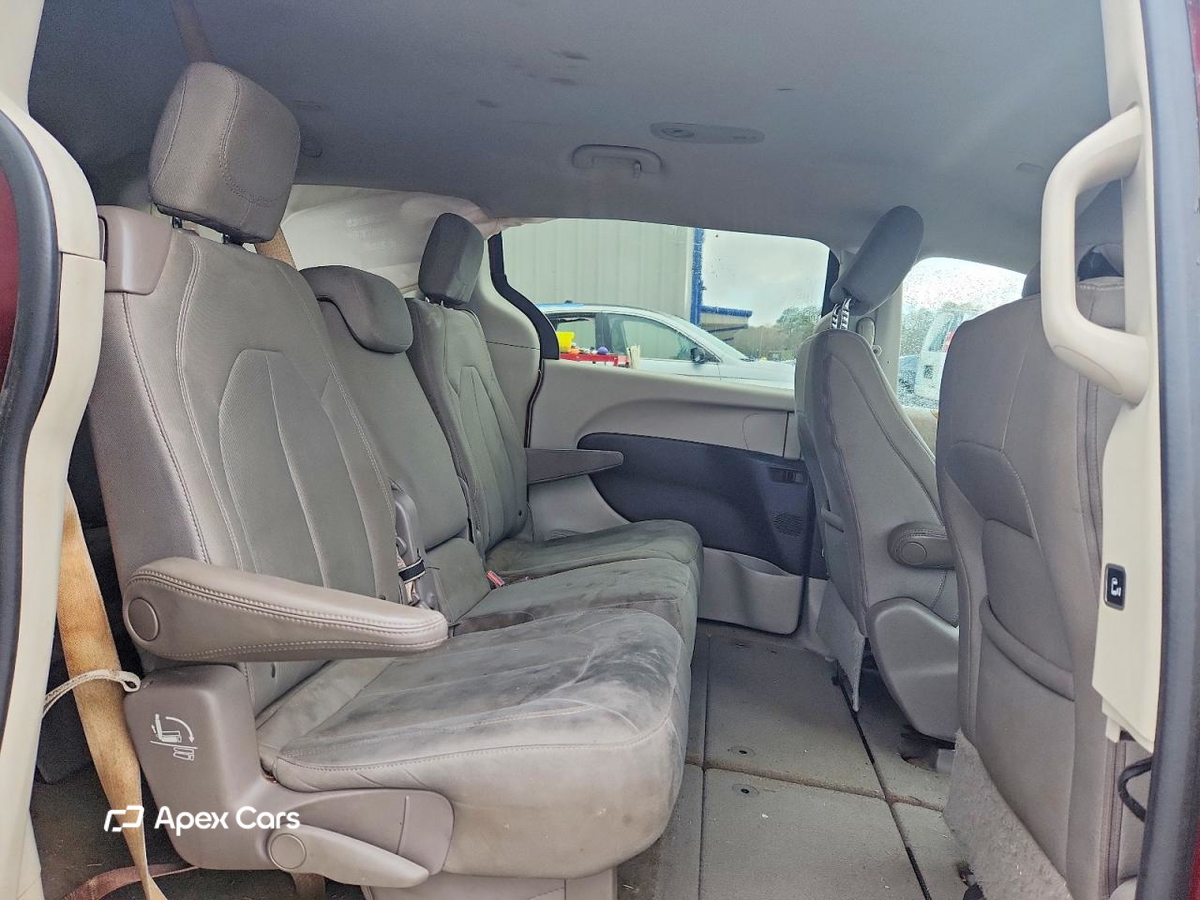 Chrysler Pacifica 2017