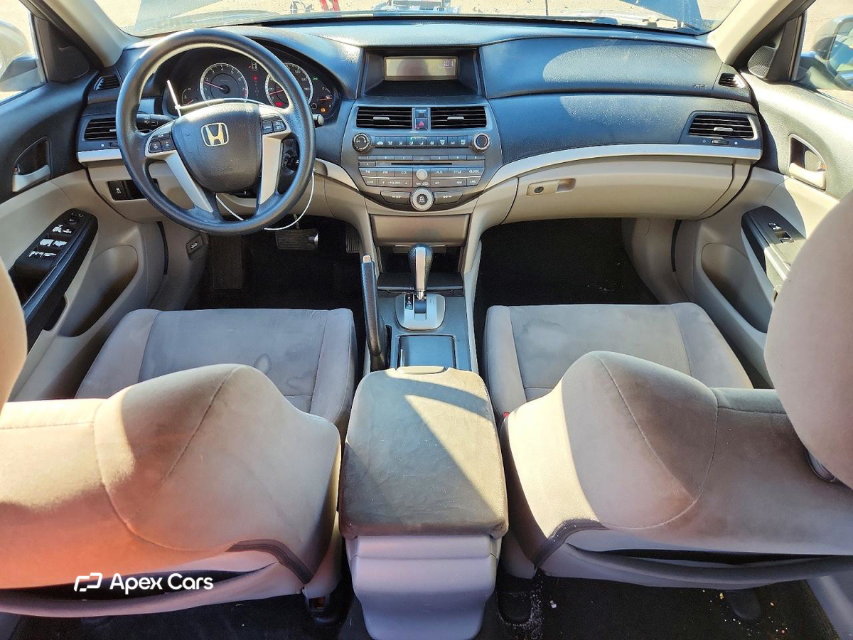 Honda Accord 2011