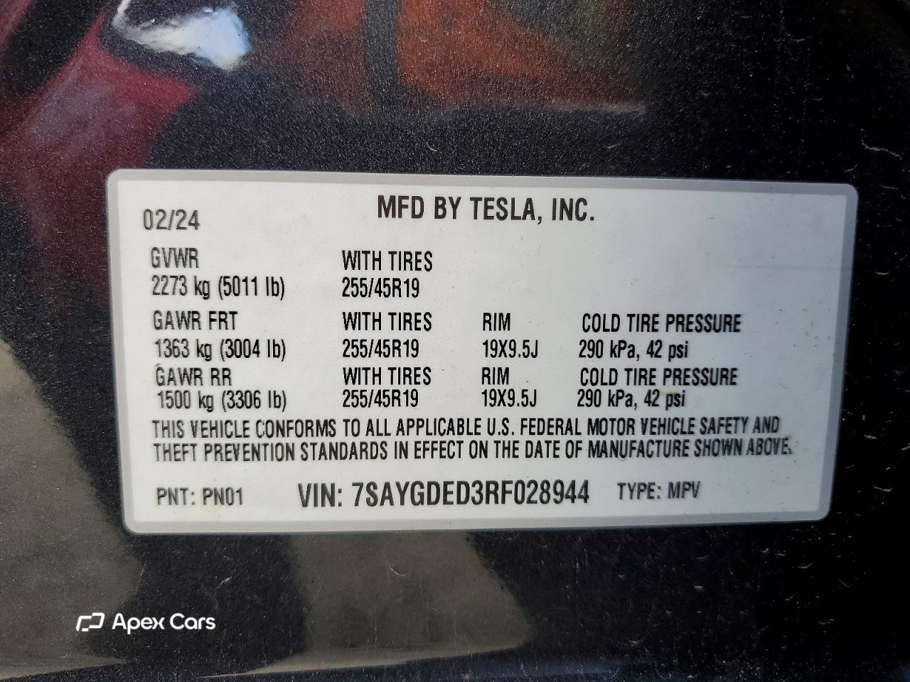 Tesla Model Y 2024