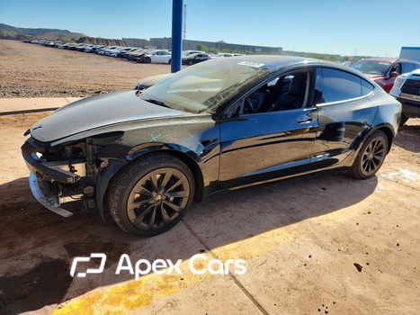Tesla Model 3 2022 - Image 1 of 13