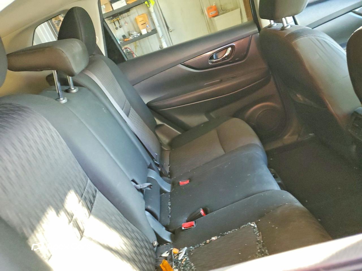 Nissan Rogue 2018