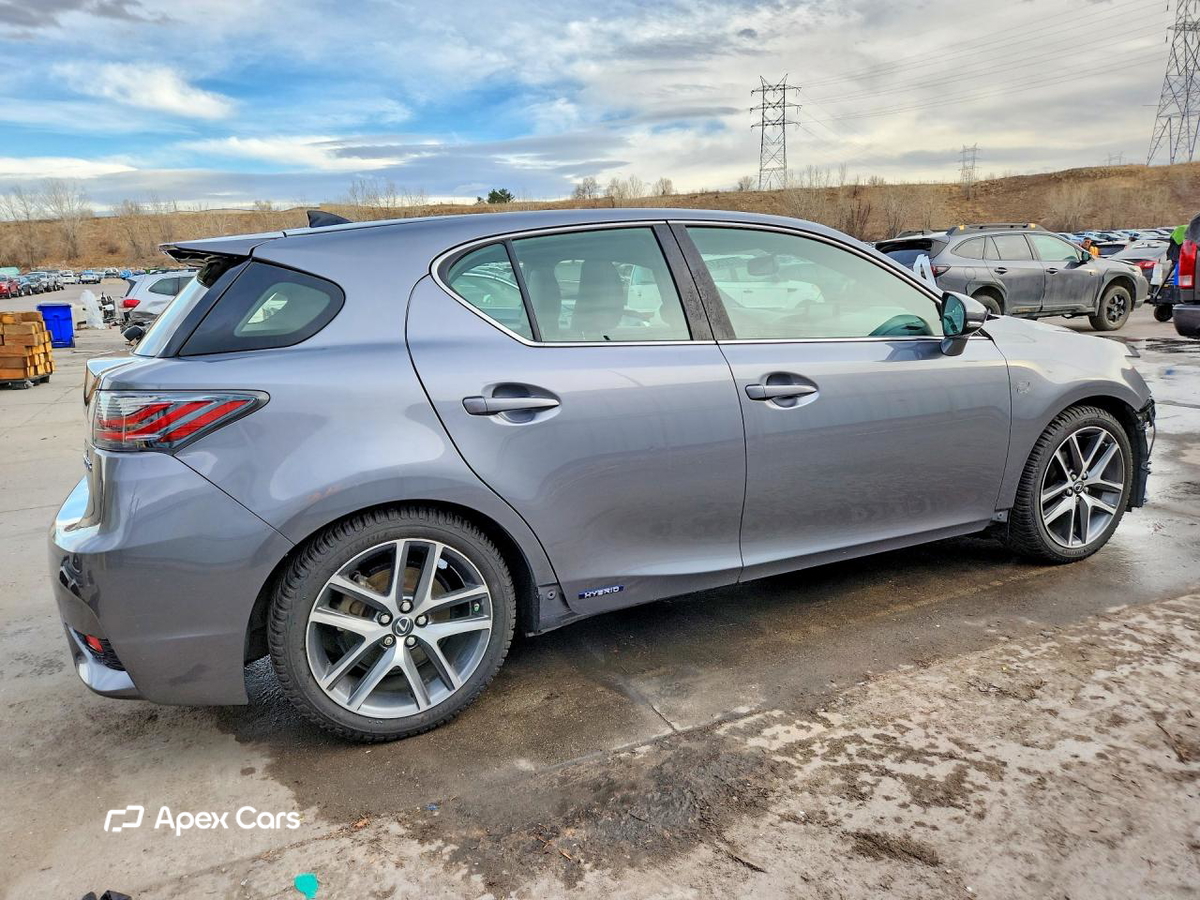 Lexus CT 2014