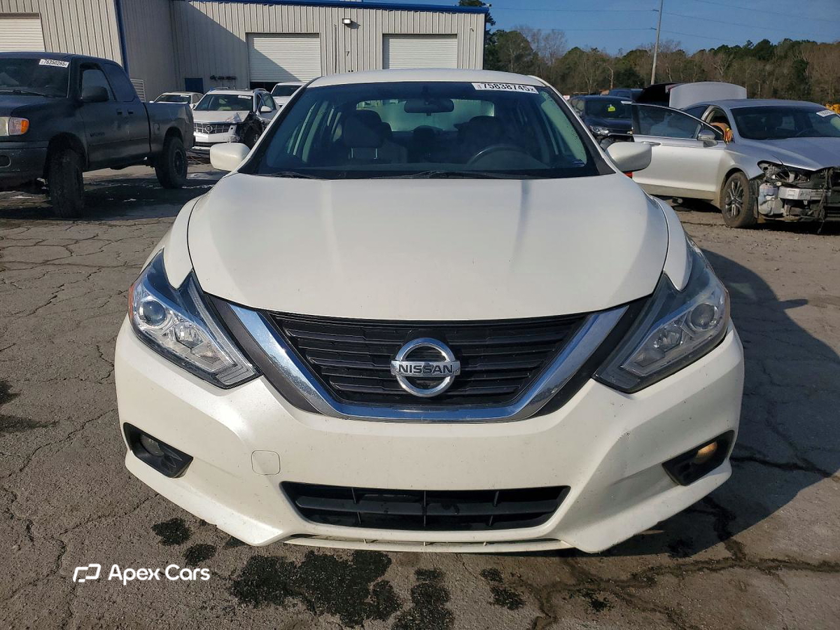 Nissan Altima 2017
