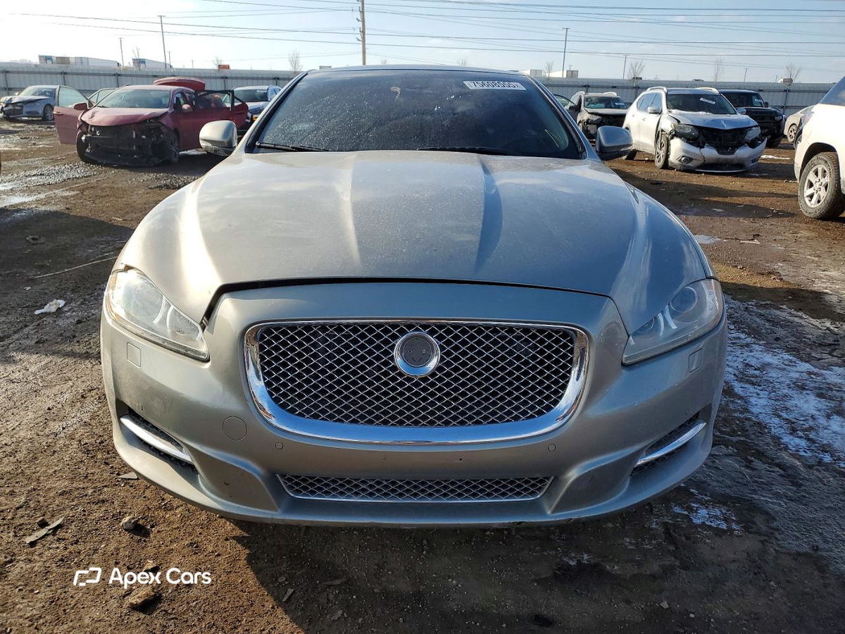 Jaguar XJ 2012