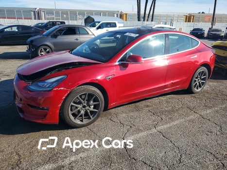 Tesla Model 3 2020 - Image 1 of 13