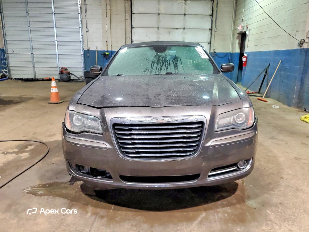Chrysler 300 2014