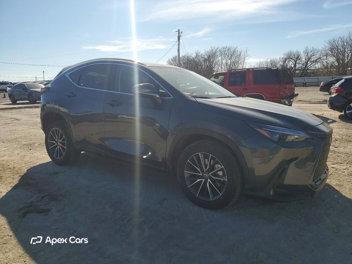 Lexus NX 2025