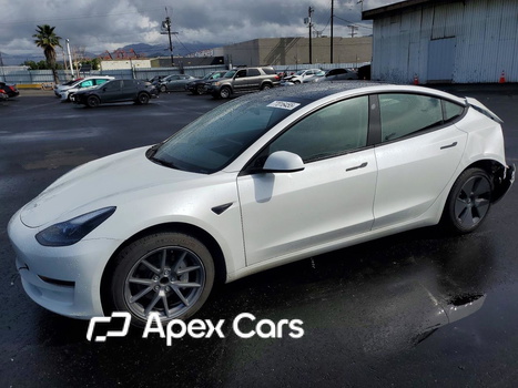 Tesla Model 3 2023 - Image 1 of 13