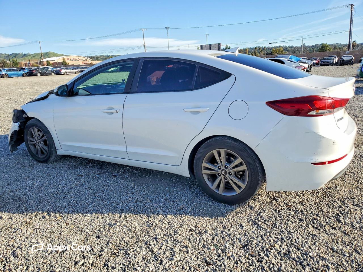 Hyundai Elantra 2018