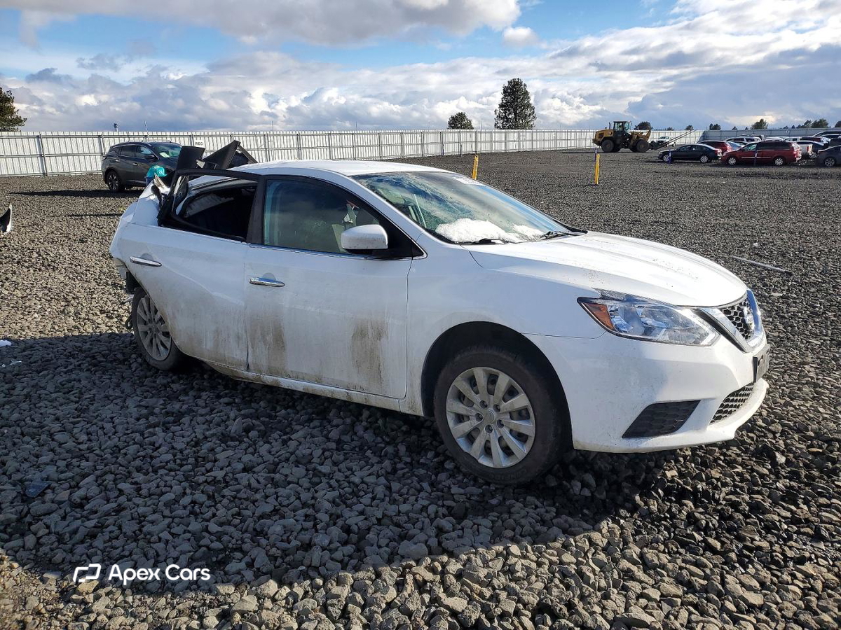 Nissan Sentra 2018