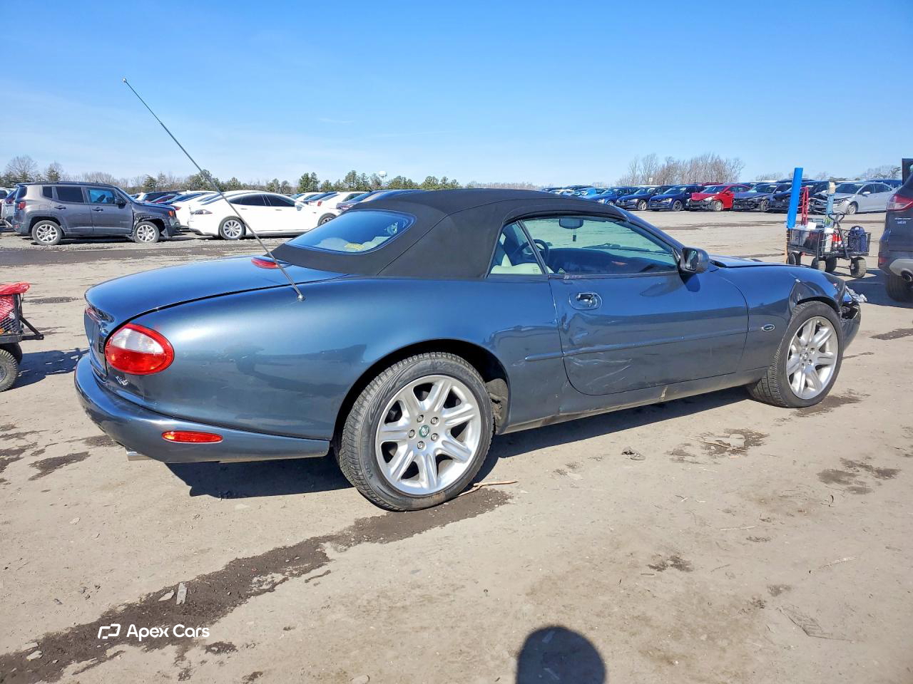 Jaguar XK 2000