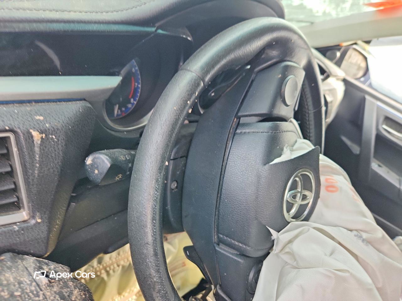 Toyota Corolla 2015