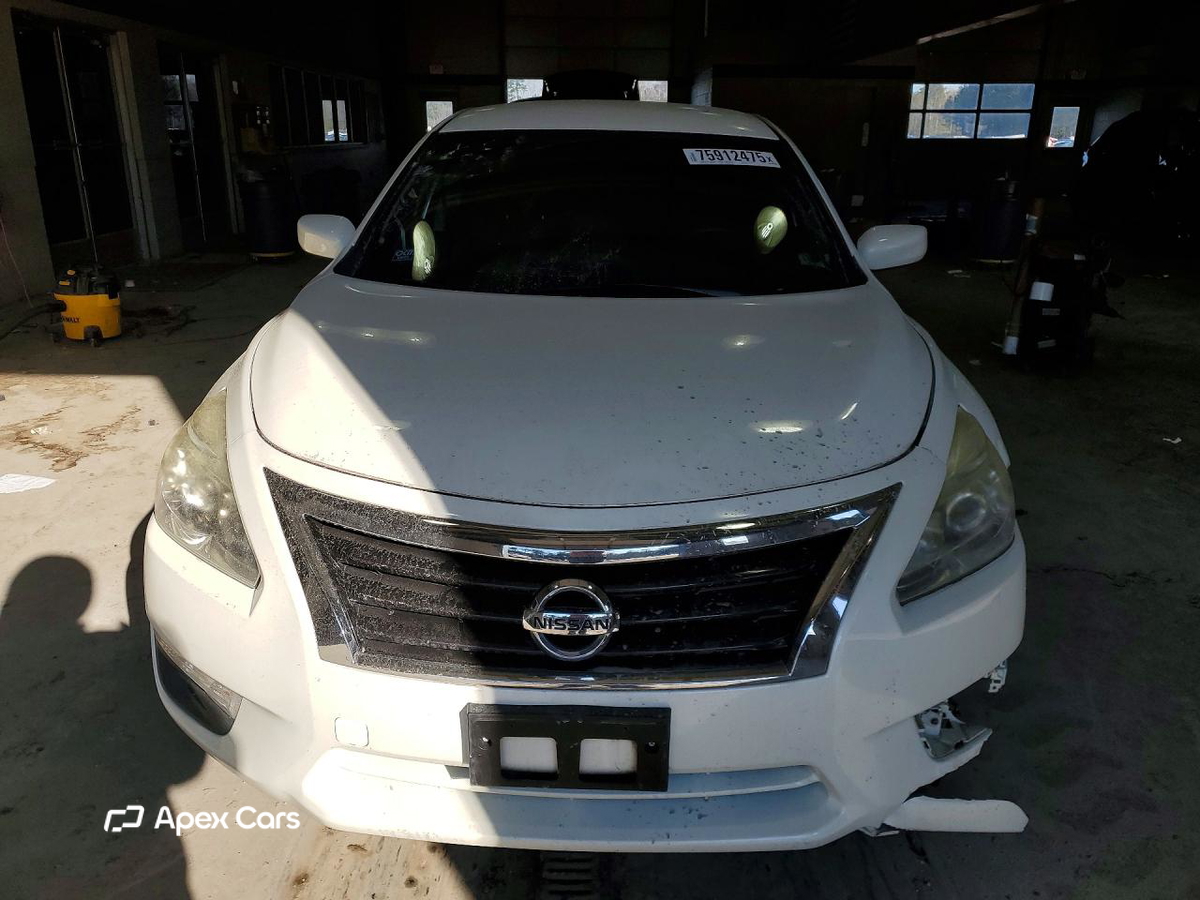 Nissan Altima 2015