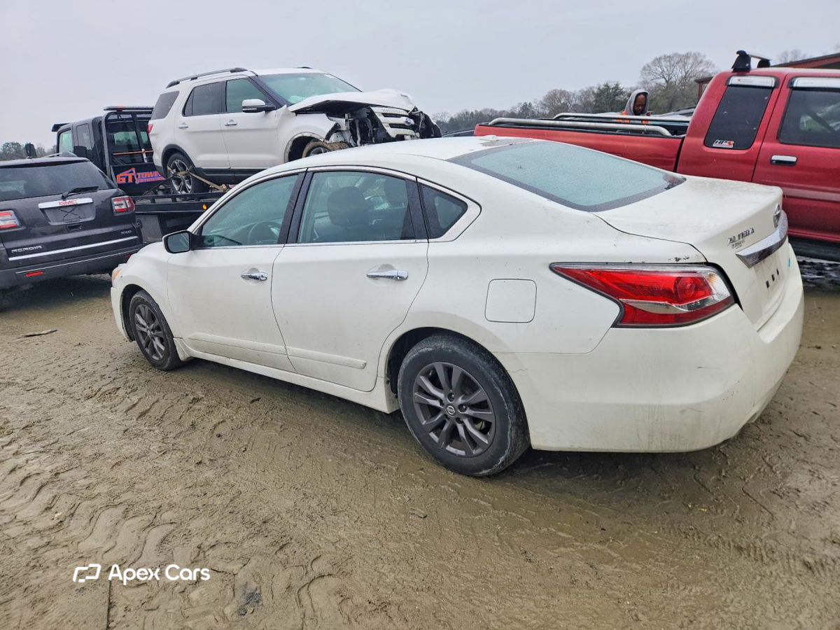 Nissan Altima 2015