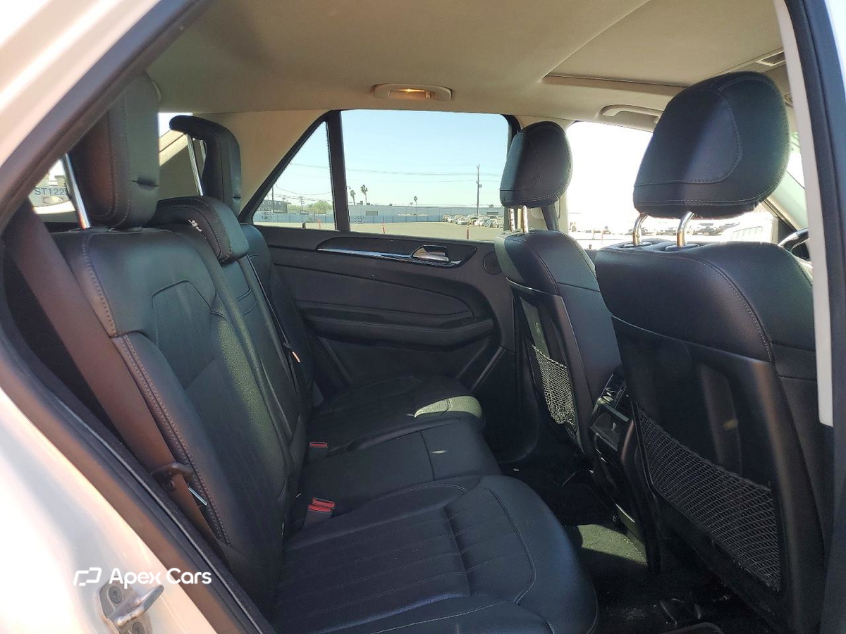 Mercedes-Benz GLE 2016