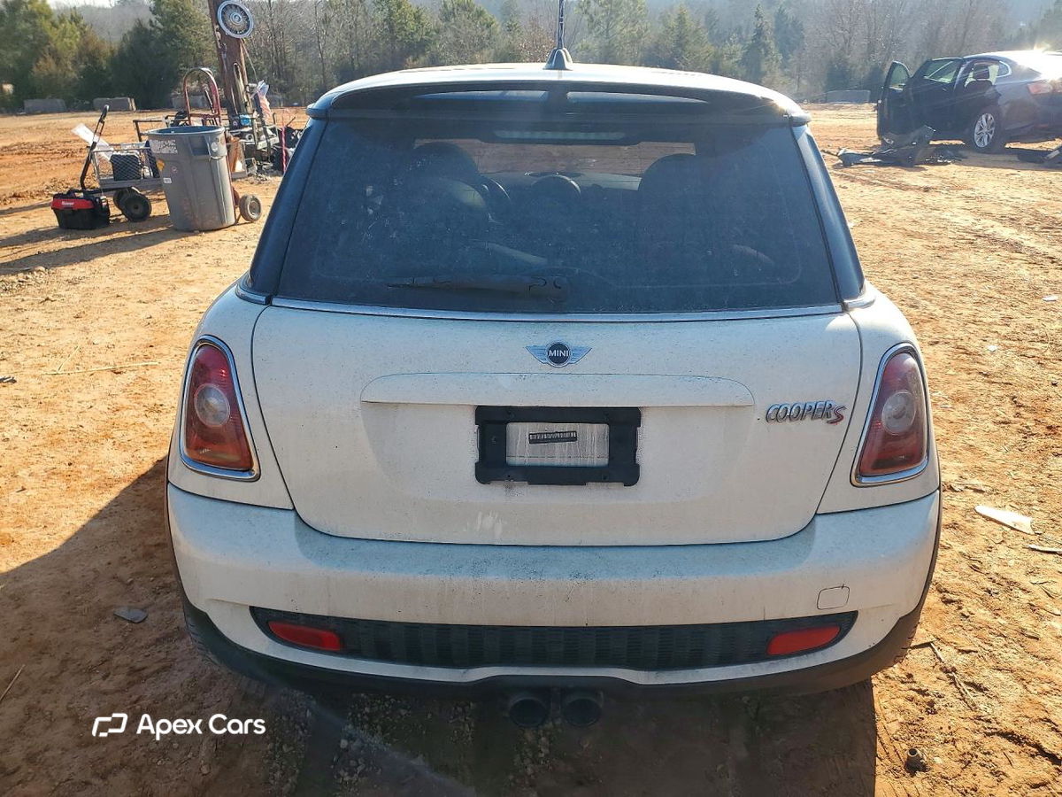 MINI Cooper 2010