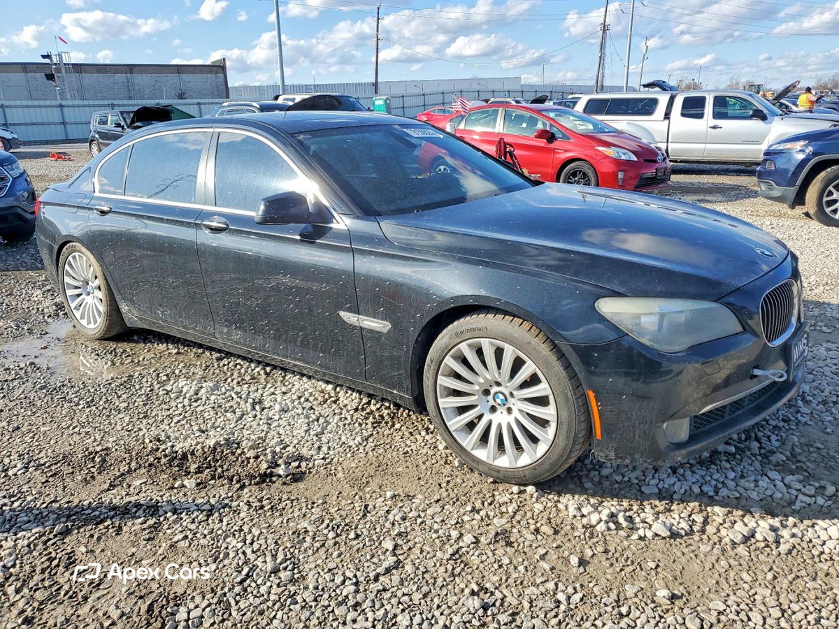 BMW Series 7 2011