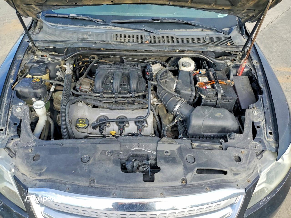 Ford Taurus 2010