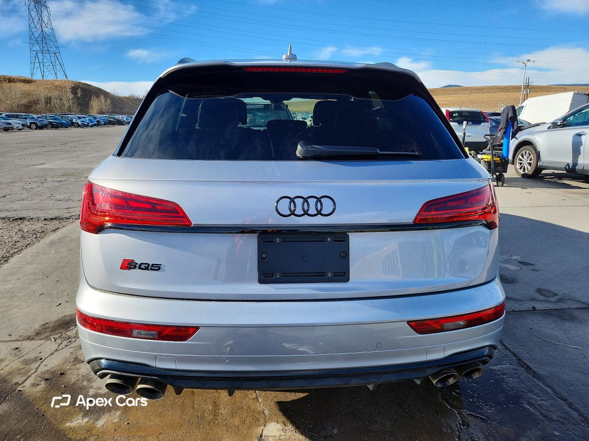 Audi SQ5 2022