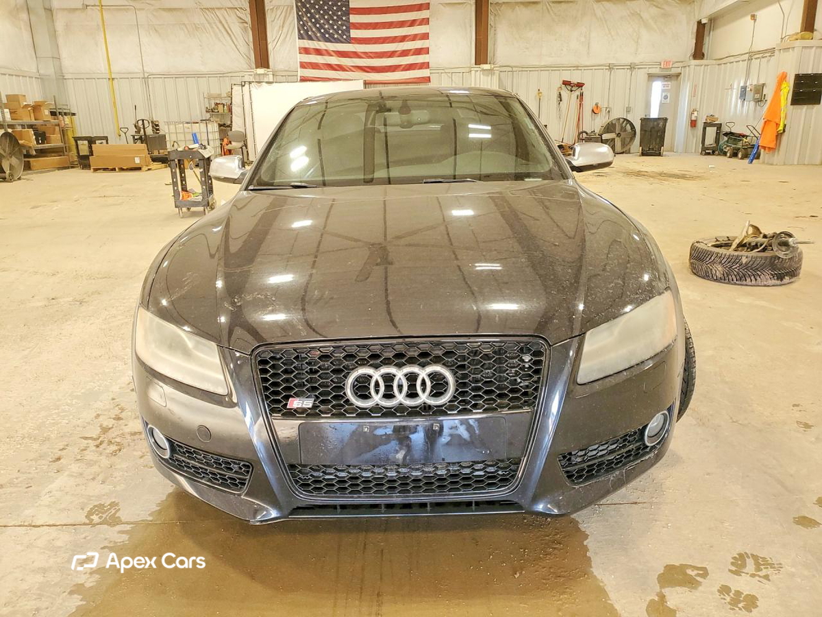 Audi RS5 2012
