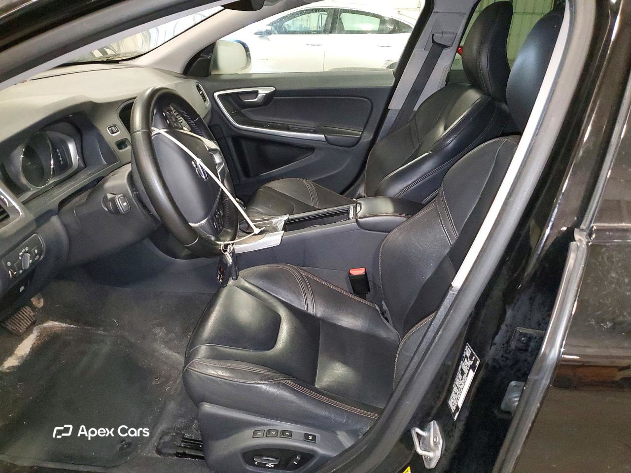 Volvo V60 2016