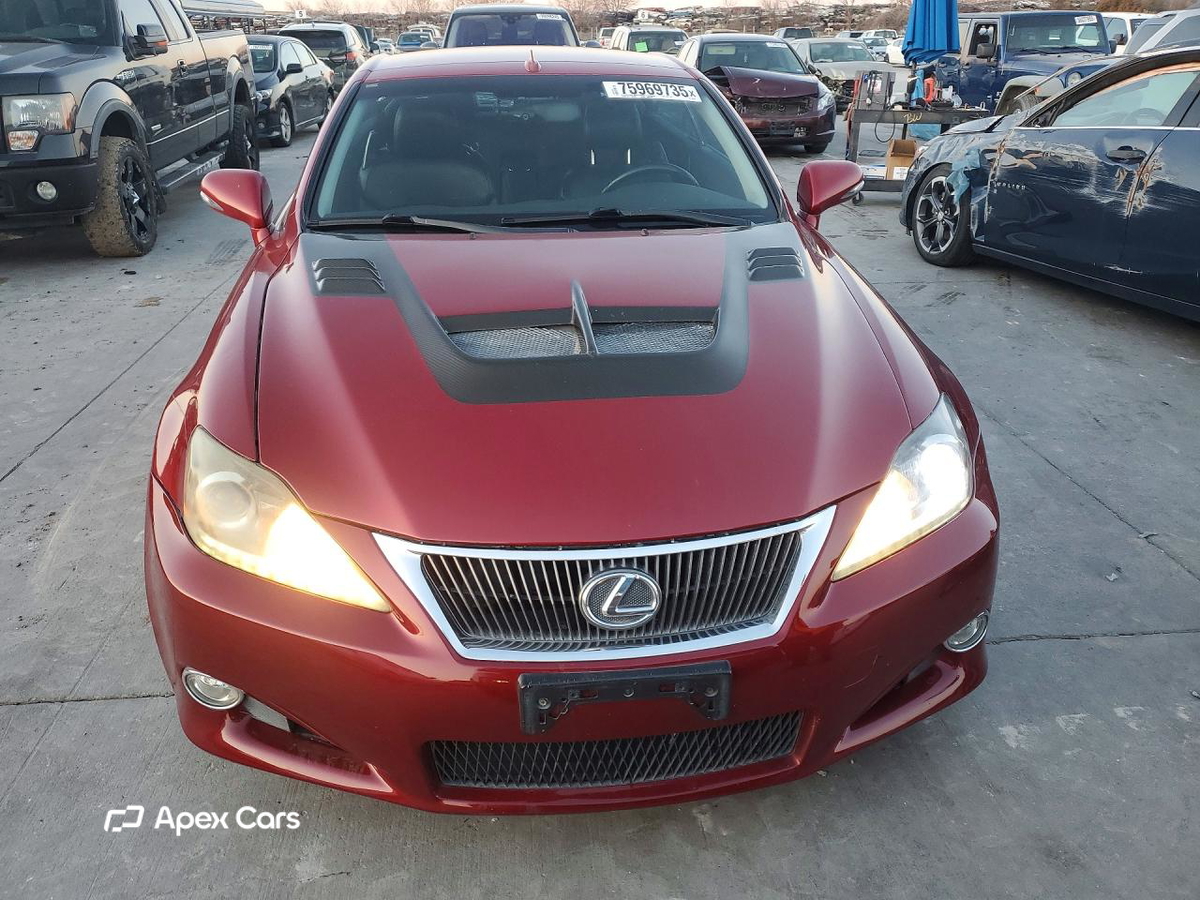 Lexus IS 2011