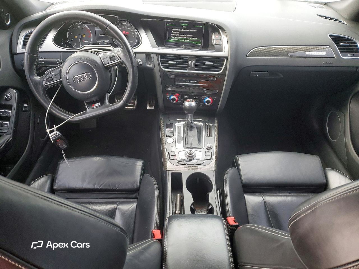 Audi RS4 2013