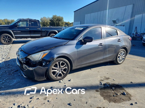 Toyota Yaris 2018 - Image 1 of 13