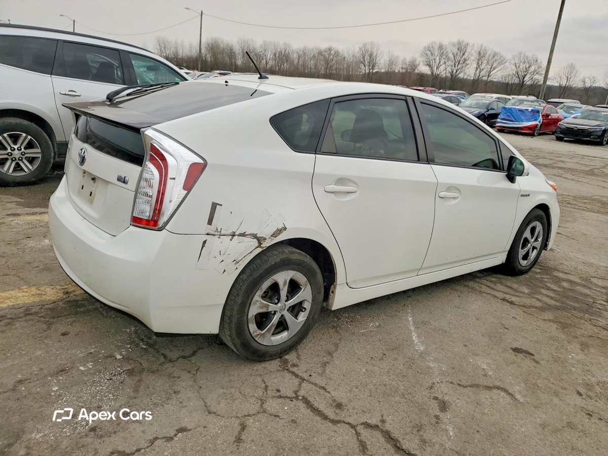 Toyota Prius 2015