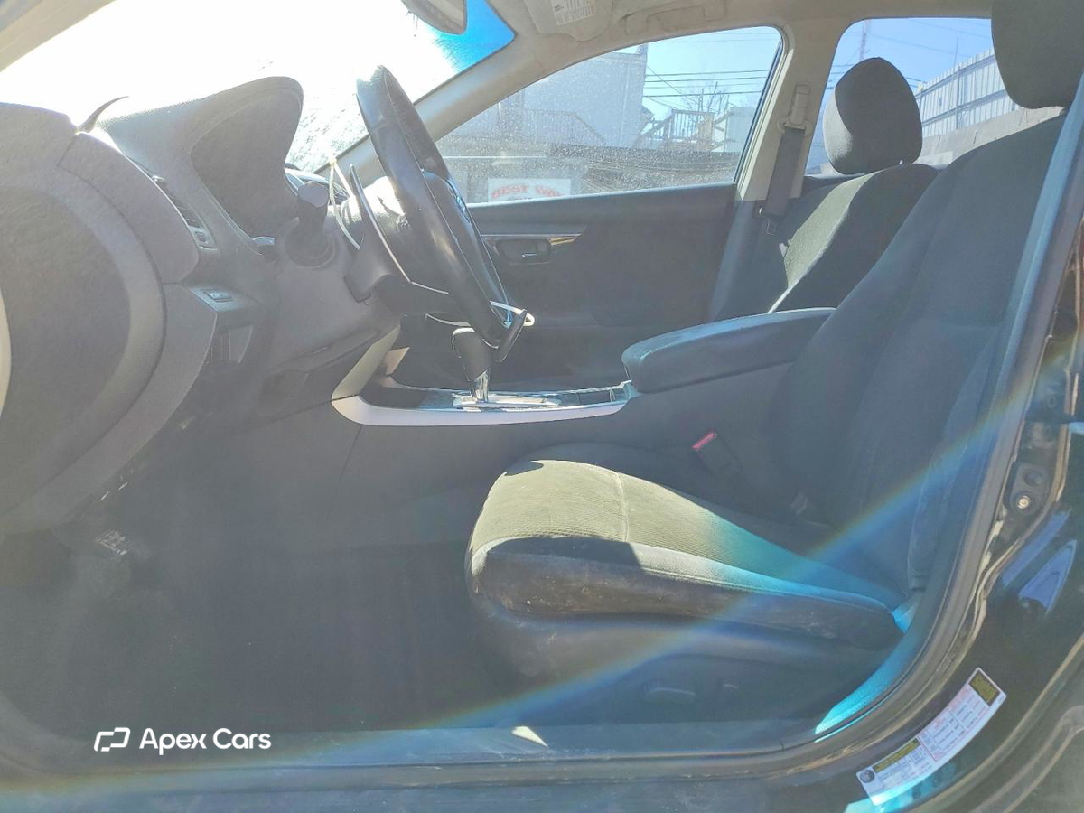 Nissan Altima 2013