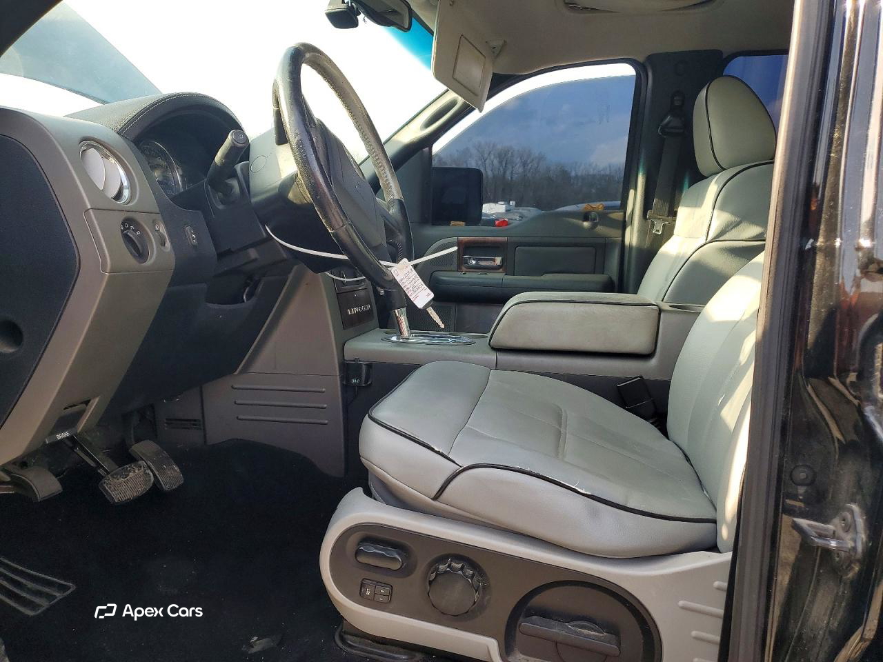 Lincoln Mark LT 2006