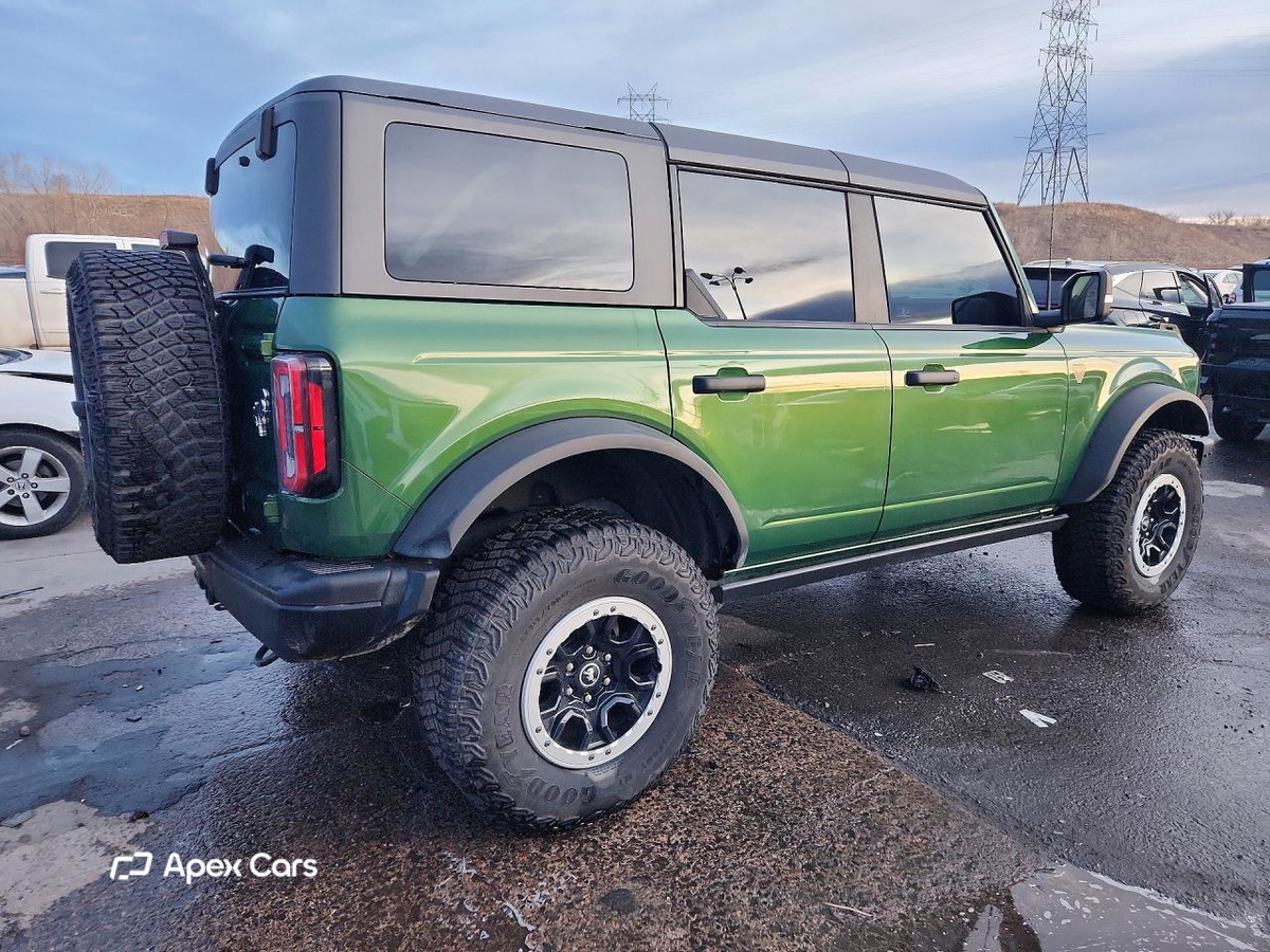 Ford Bronco 2024