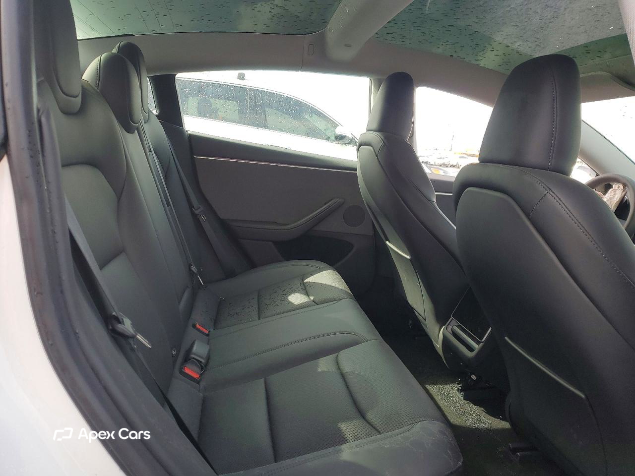 Tesla Model 3 2024