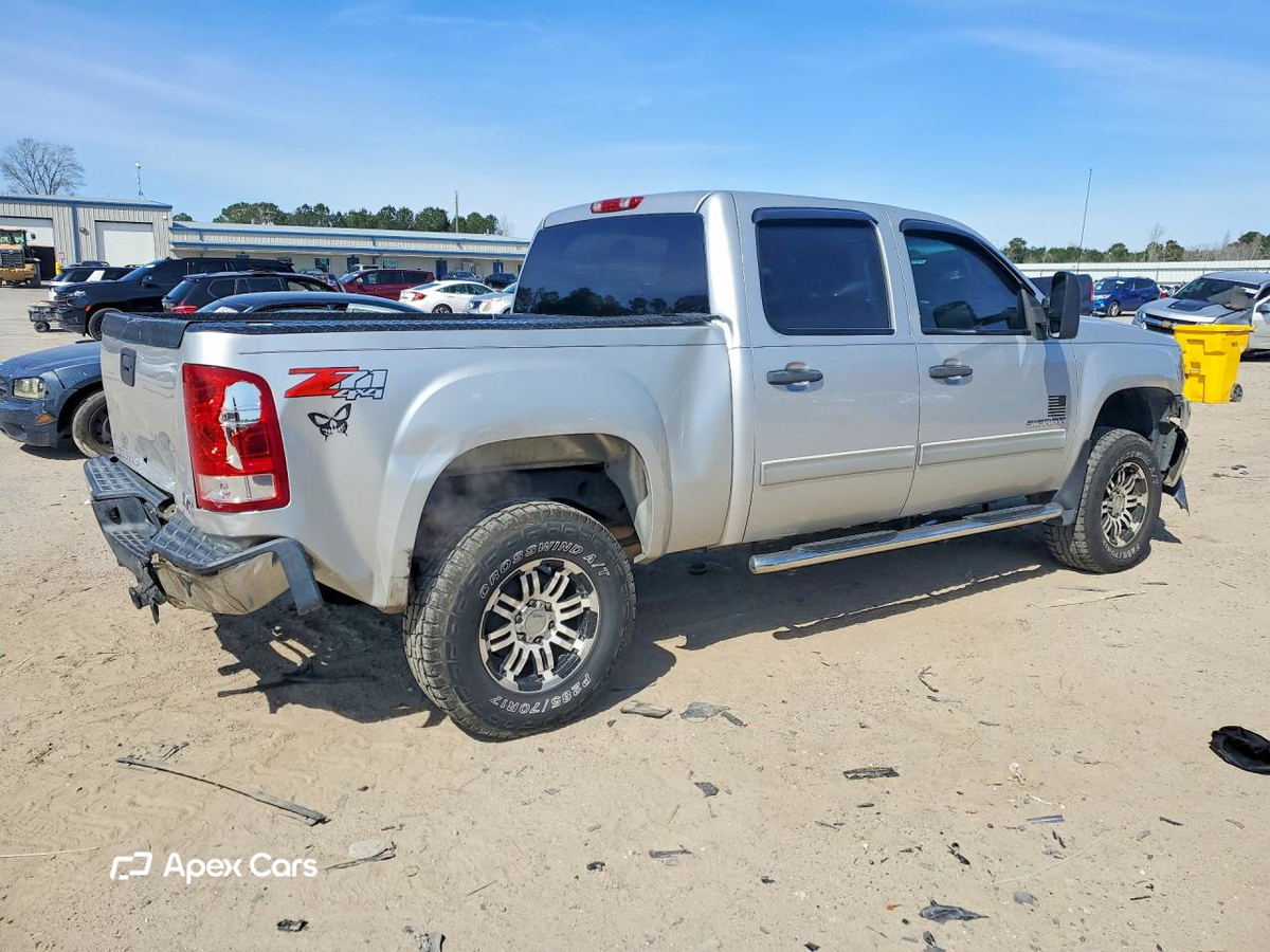 GMC Sierra 2011