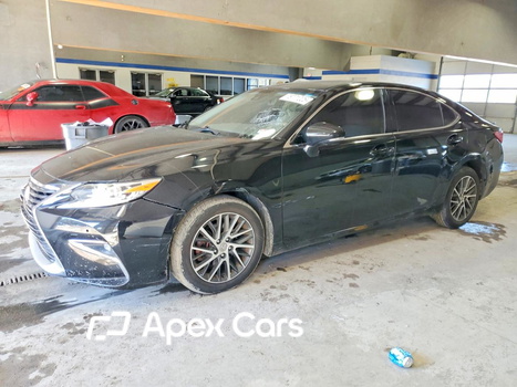 Lexus ES 2016 - Image 1 of 12