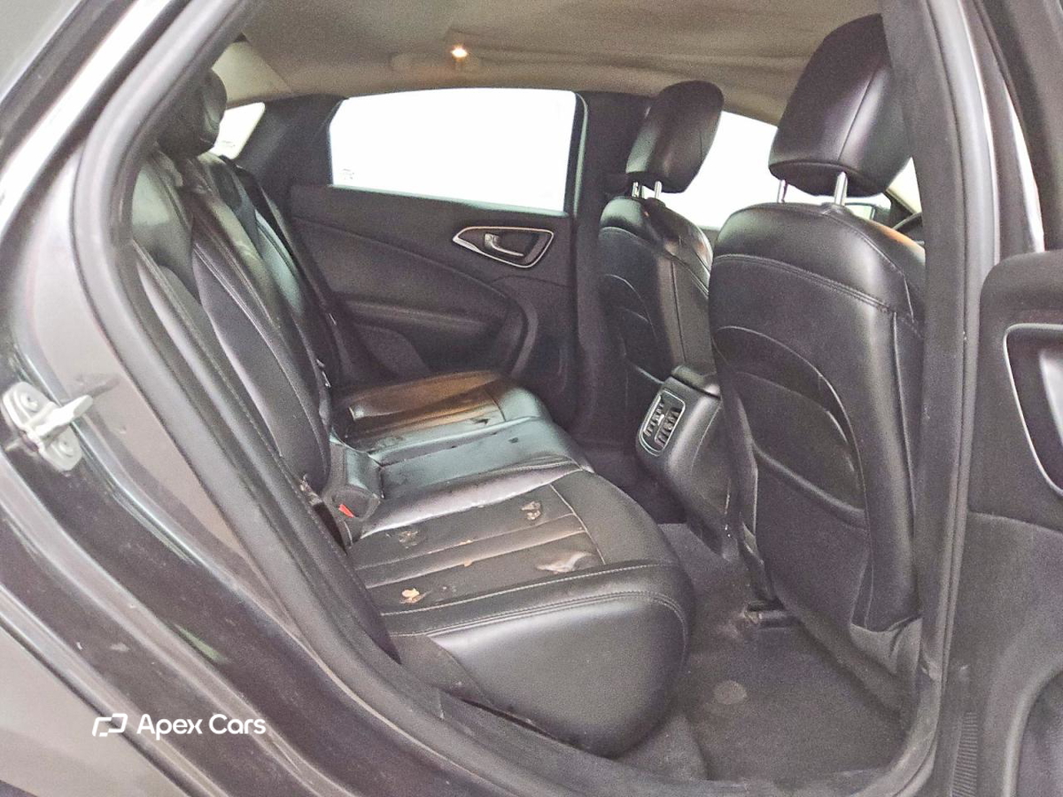 Chrysler 200 2015