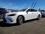 Lexus ES 2024